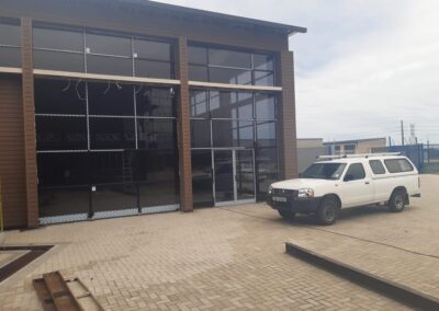 Showcasing the results of glass and aluminium installed on a commercial dwelling